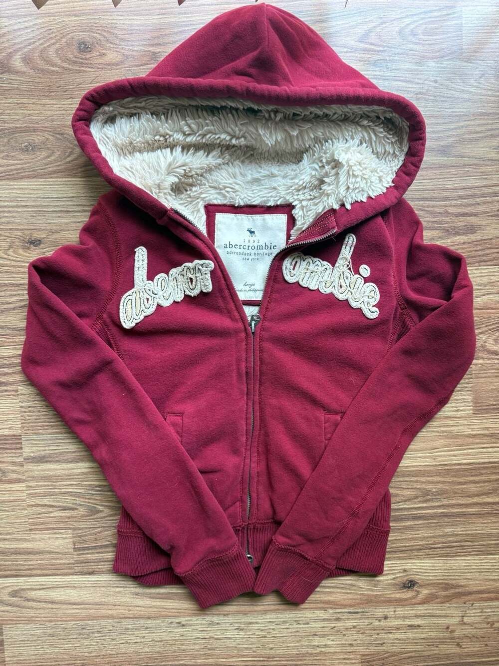 Vintage Abercrombie & Fitch Sherpa Lined Zip Up Hoodie Burgundy Large